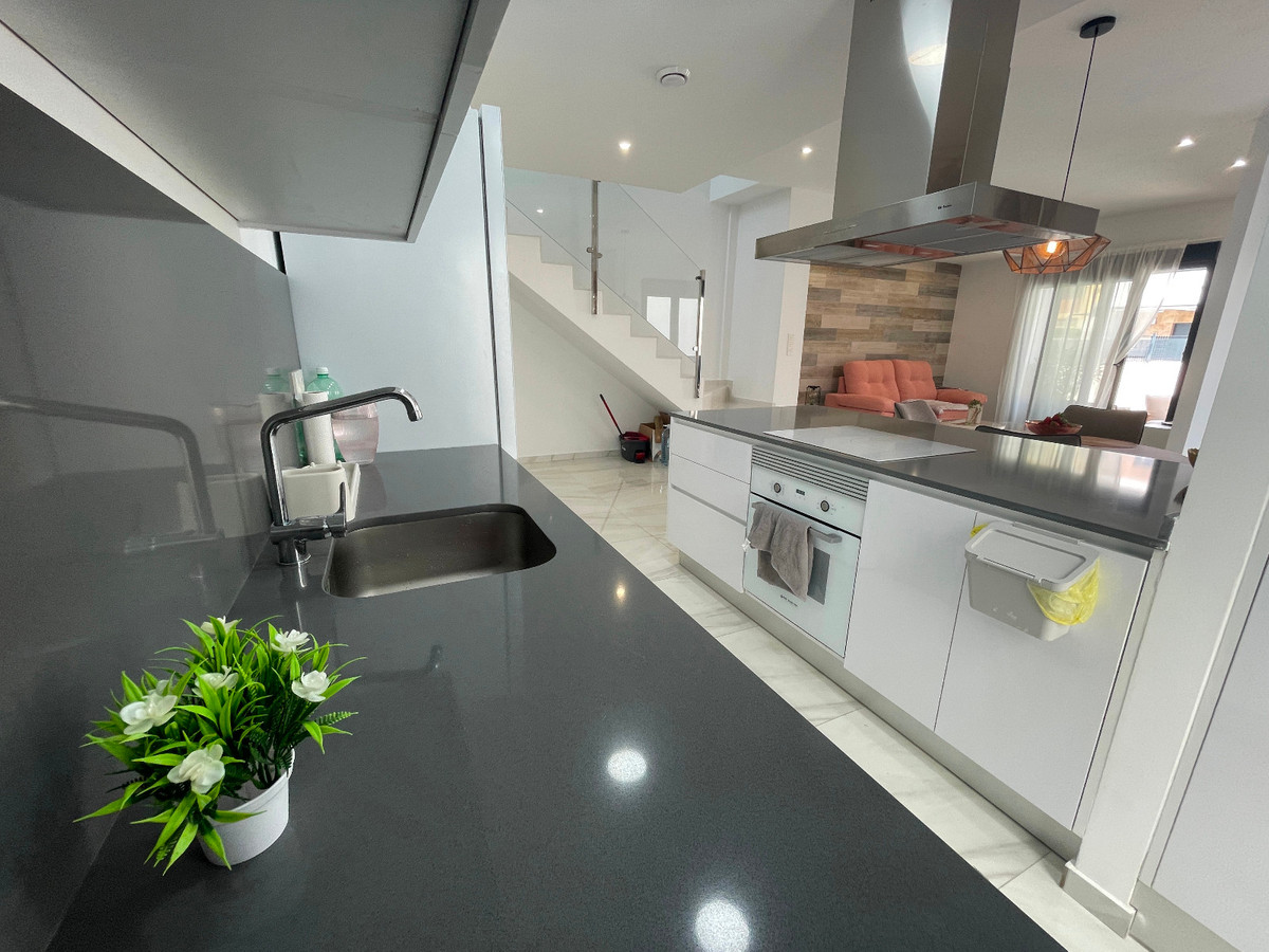 3 Bed Townhouse for sale in Benijofar Costa Blanca, Alicante, Spain