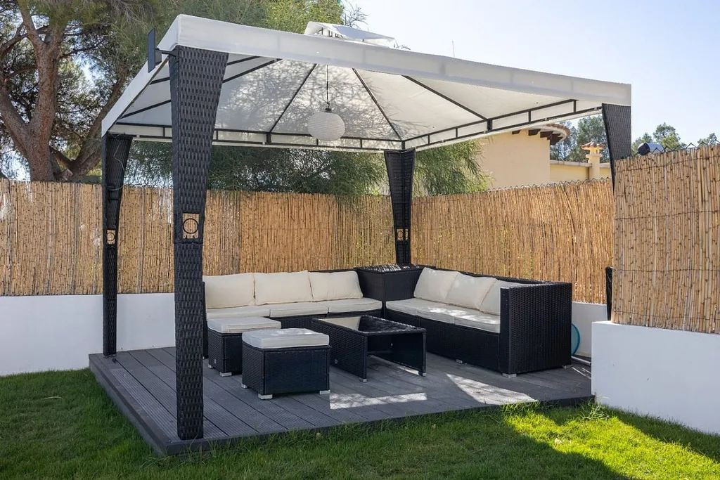 4 Bed Townhouse for sale in Altea Costa Blanca, Alicante, Spain