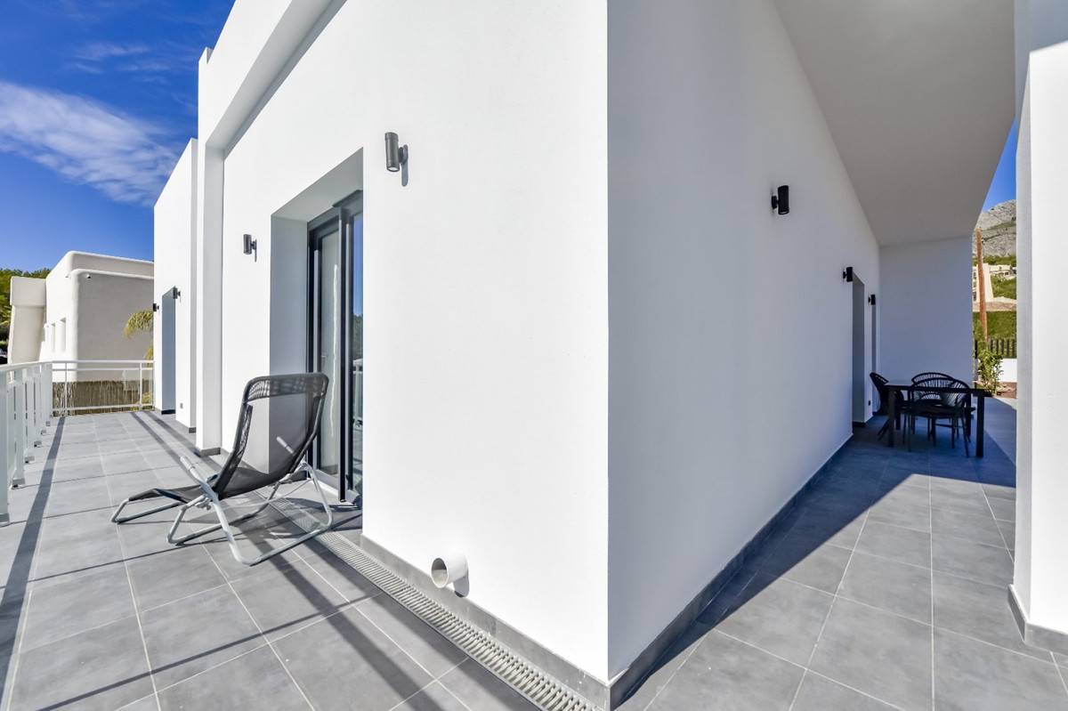 4 Bed Townhouse for sale in Altea Costa Blanca, Alicante, Spain
