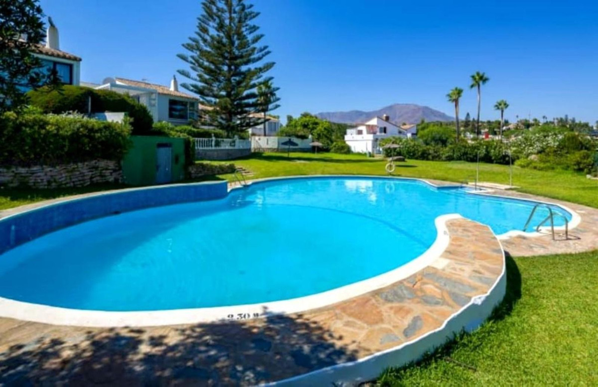 Se vende Adosada de 3 dormitorios en Costa Del Sol, Málaga, España