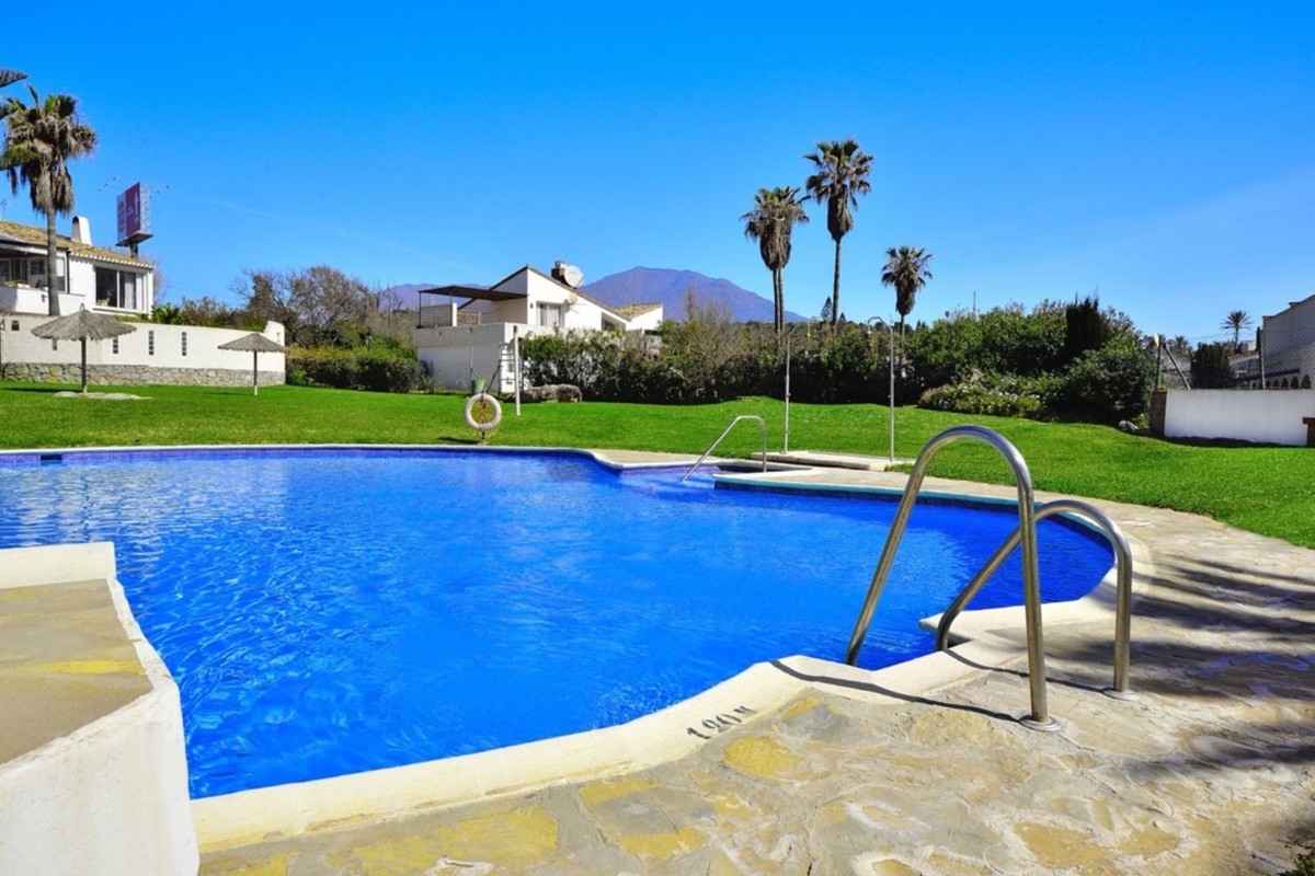 Se vende Adosada de 3 dormitorios en Costa Del Sol, Málaga, España