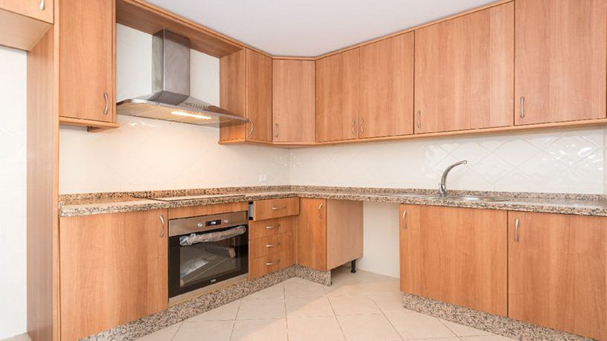 2 Bed Apartment for sale in Marbella Costa Del Sol, Málaga, Spain