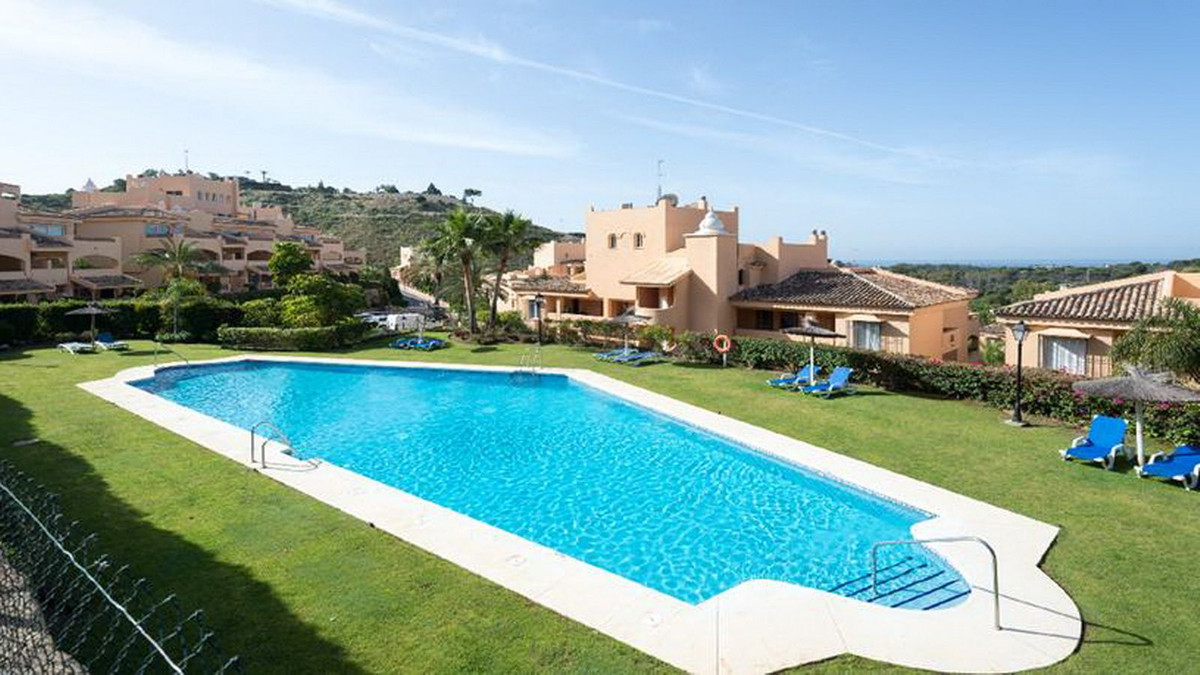 2 Bed Apartment for sale in Marbella Costa Del Sol, Málaga, Spain