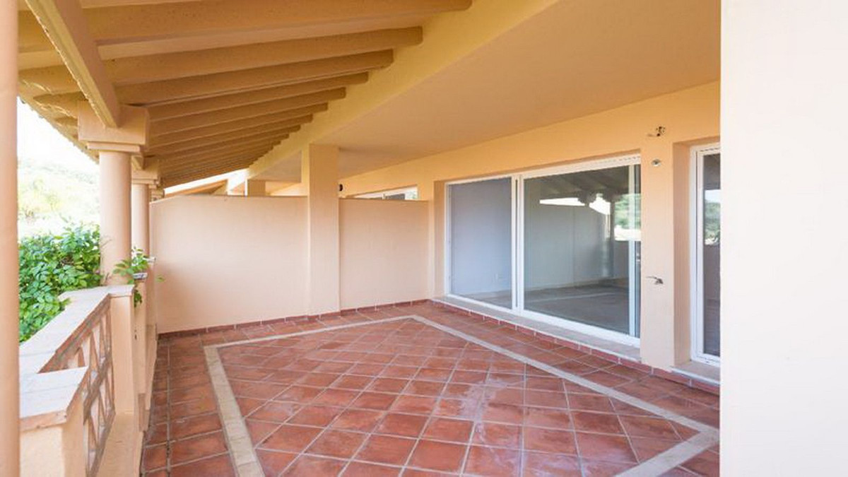 2 Bed Apartment for sale in Marbella Costa Del Sol, Málaga, Spain