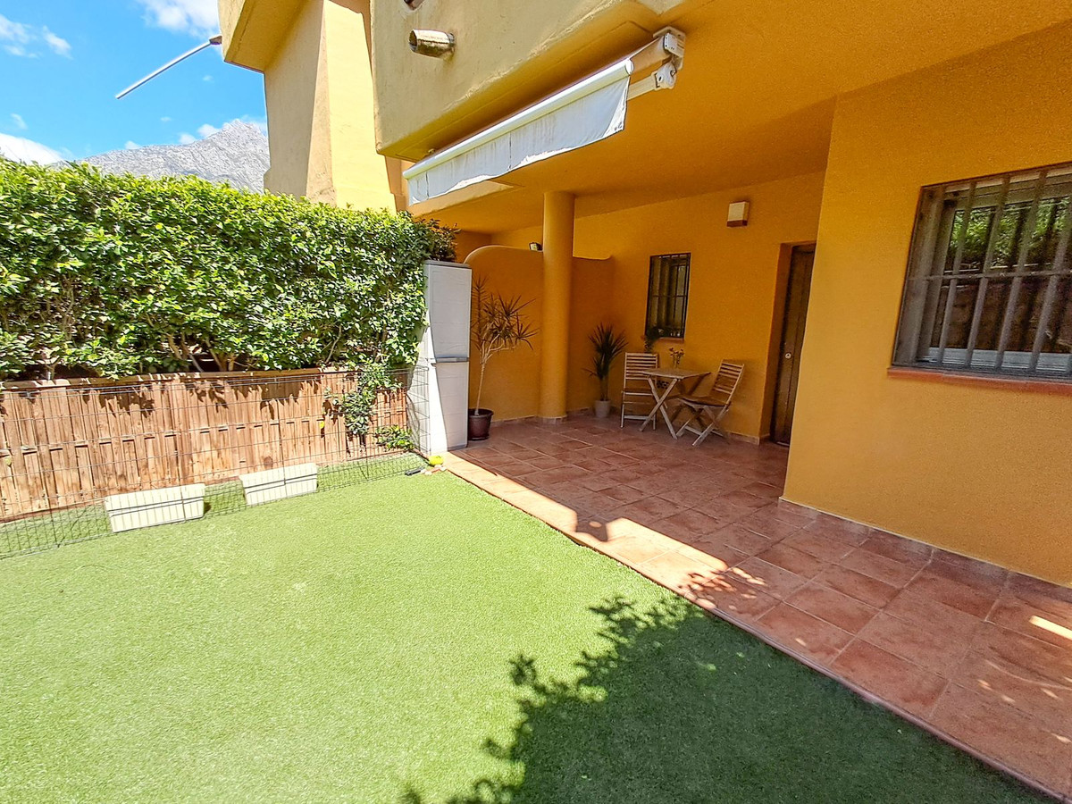 3 Bed Townhouse for sale in Nagüeles Costa Del Sol, Málaga, Spain