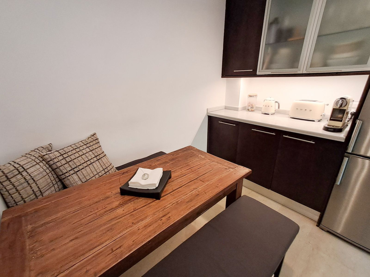 3 Bed Townhouse for sale in Nagüeles Costa Del Sol, Málaga, Spain