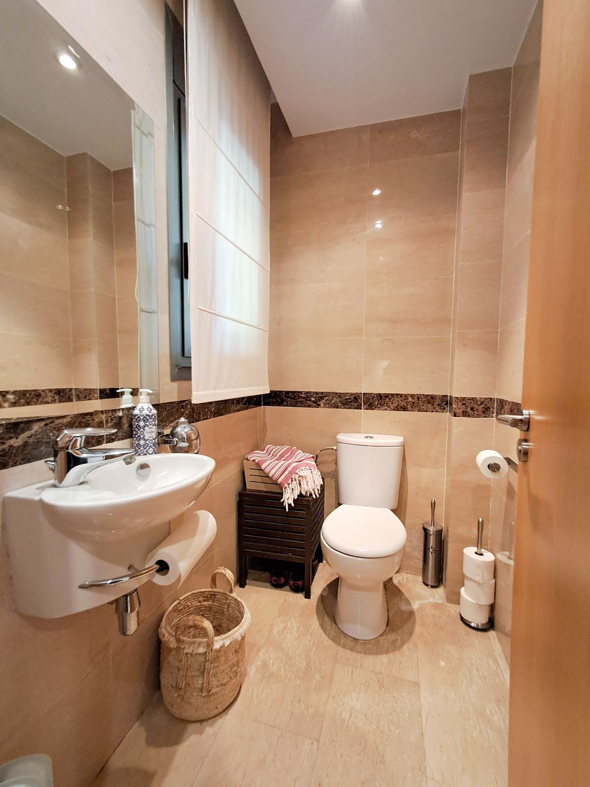 3 Bed Townhouse for sale in Nagüeles Costa Del Sol, Málaga, Spain