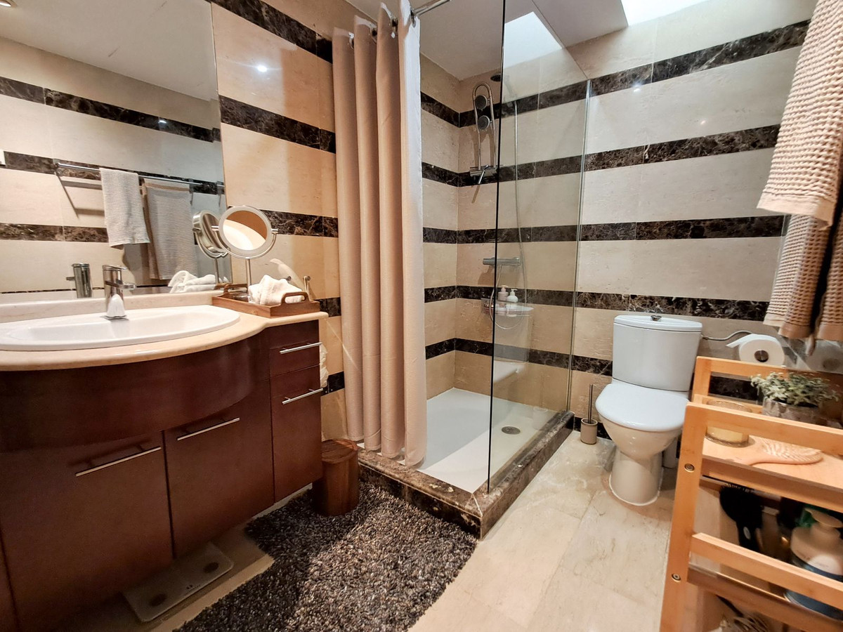 3 Bed Townhouse for sale in Nagüeles Costa Del Sol, Málaga, Spain