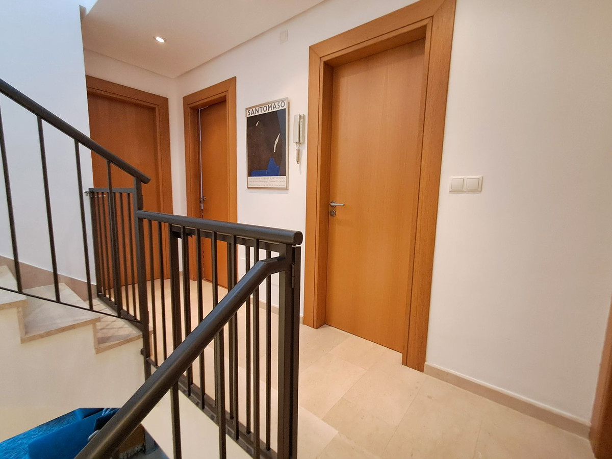 3 Bed Townhouse for sale in Nagüeles Costa Del Sol, Málaga, Spain