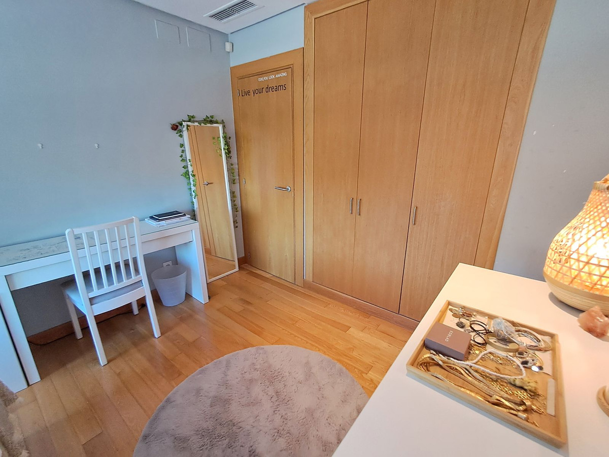 3 Bed Townhouse for sale in Nagüeles Costa Del Sol, Málaga, Spain
