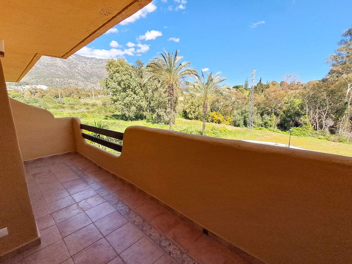 3 Bed Townhouse for sale in Nagüeles Costa Del Sol, Málaga, Spain