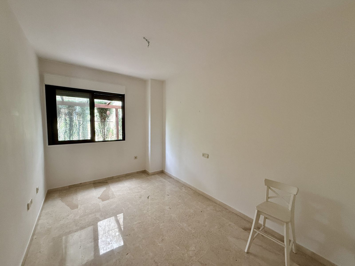 Se vende Apartamento Planta Baja de 3 dormitorios en Costa Del Sol, Málaga, España