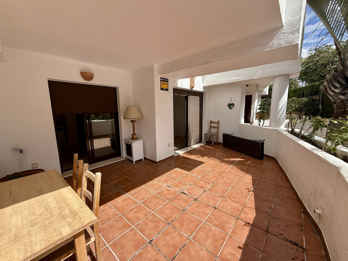 Se vende Apartamento Planta Baja de 3 dormitorios en Costa Del Sol, Málaga, España