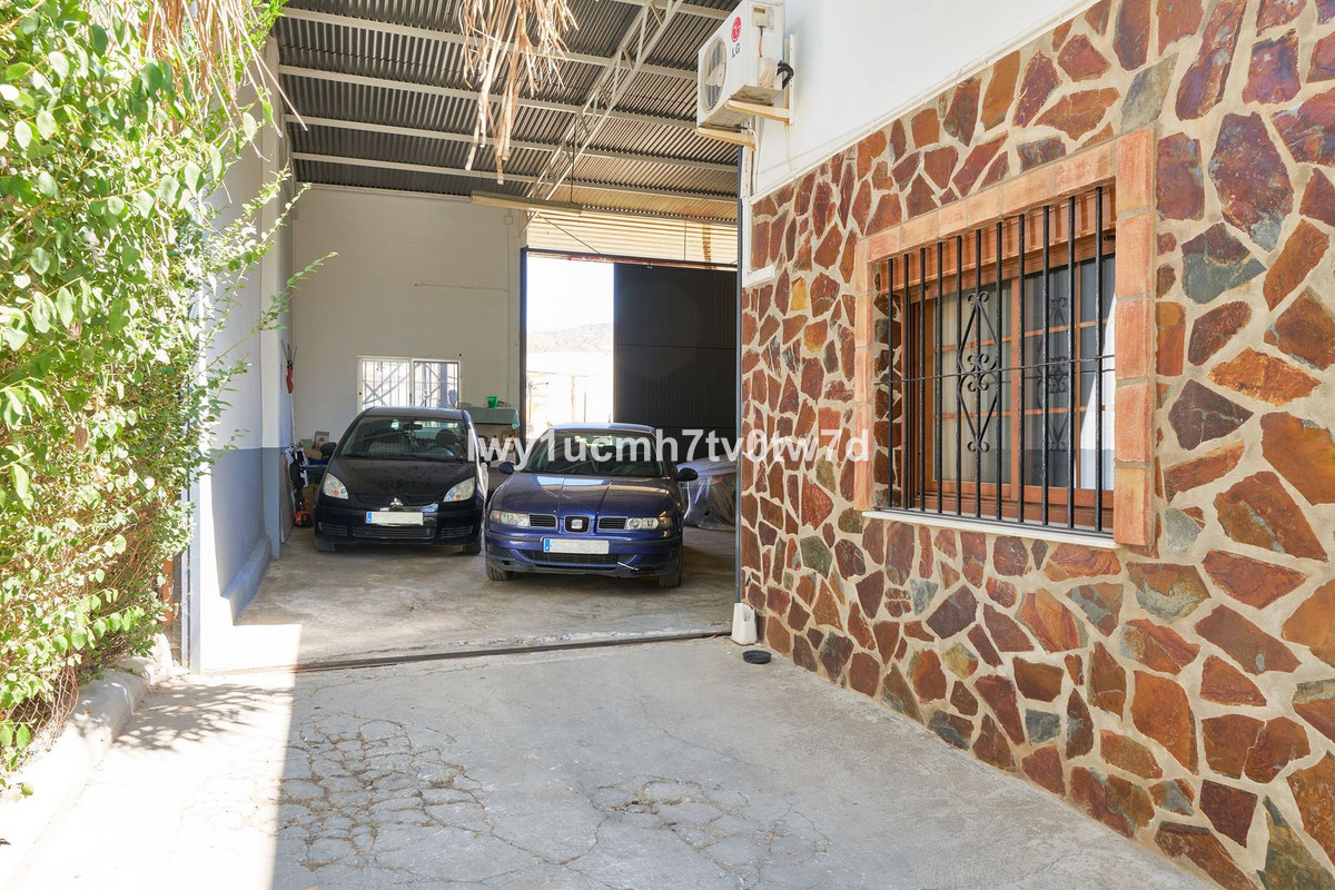 Se vende Villa - Chalet de 4 dormitorios en Costa Del Sol, Málaga, España