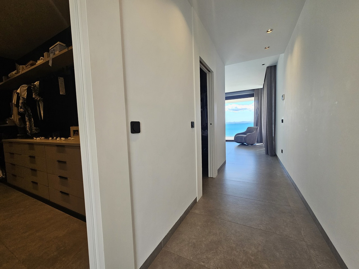 5 Bed Townhouse for sale in Cabo Roig Costa Blanca, Alicante, Spain