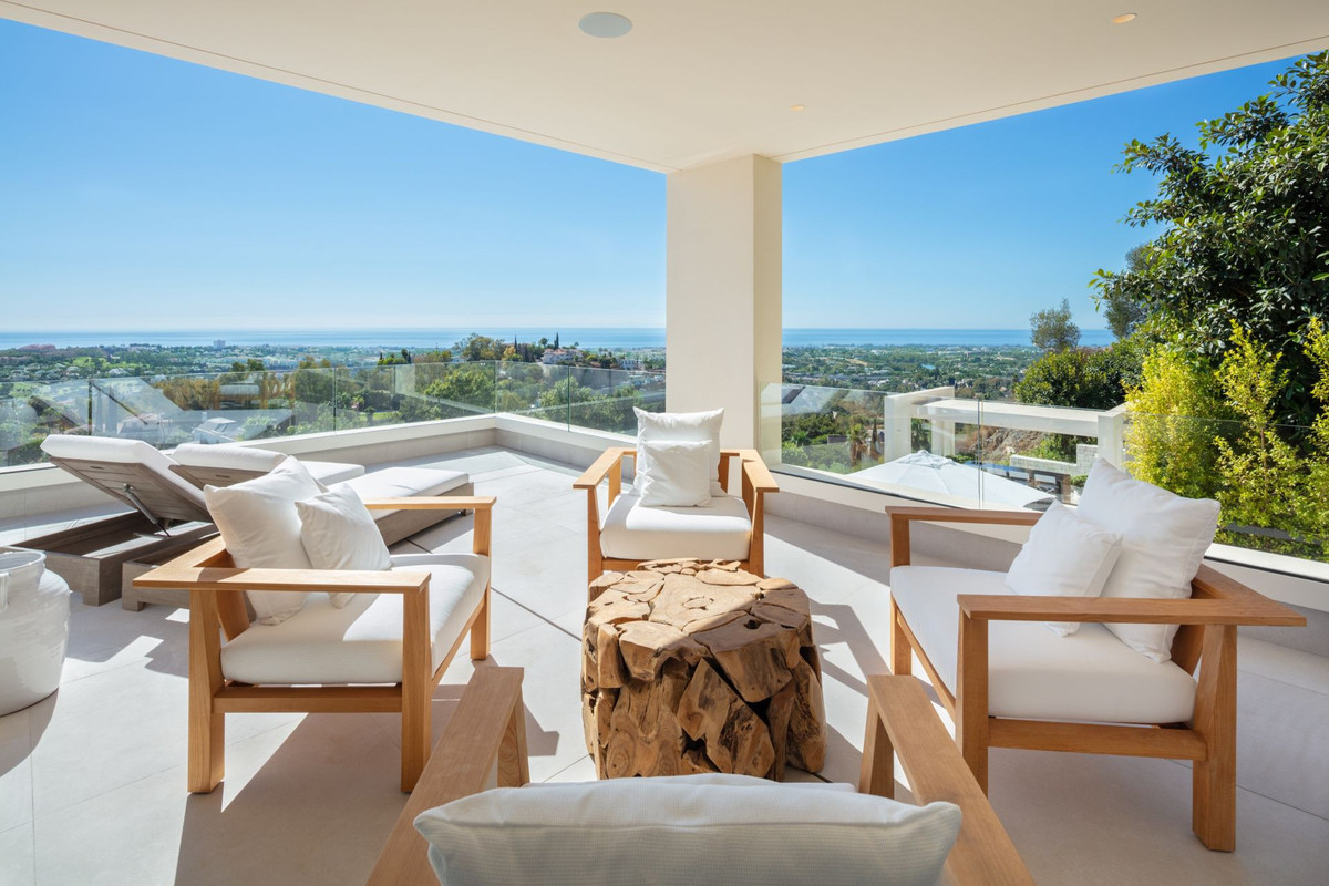 Se vende Villa - Chalet de 6 dormitorios en Costa Del Sol, Málaga, España