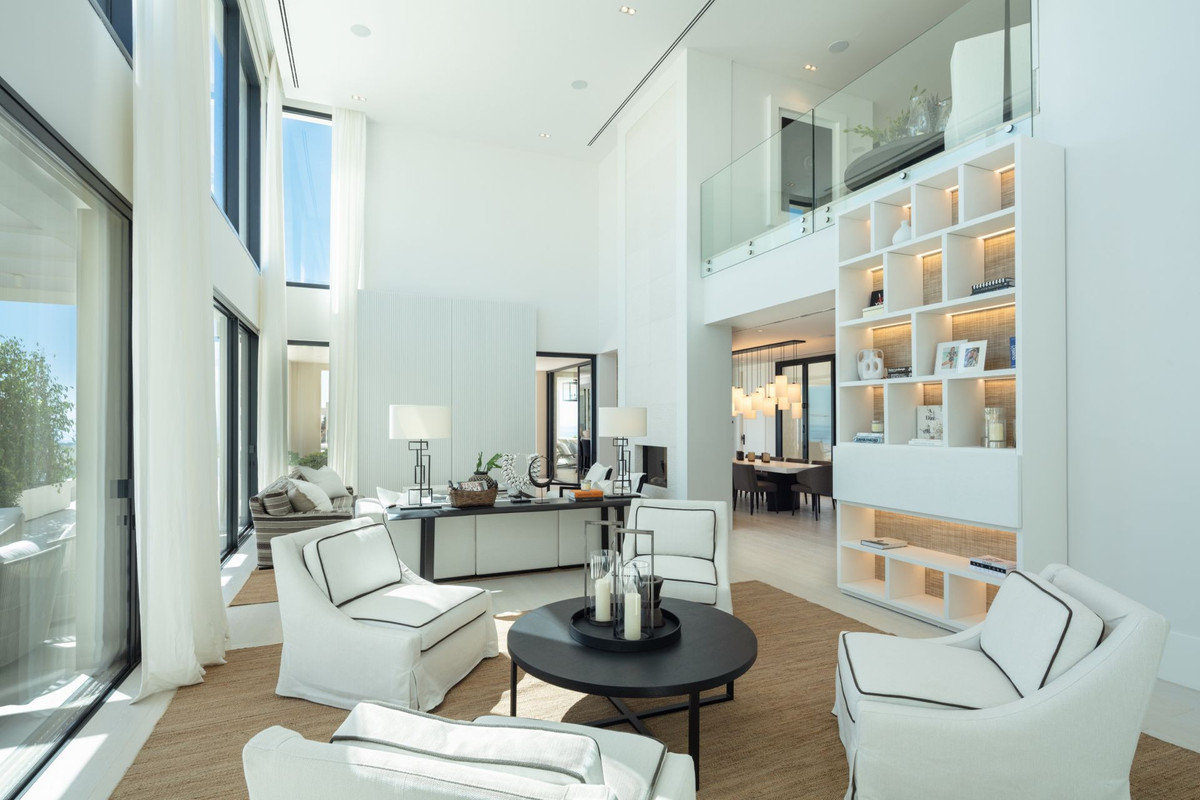 Se vende Villa - Chalet de 6 dormitorios en Costa Del Sol, Málaga, España