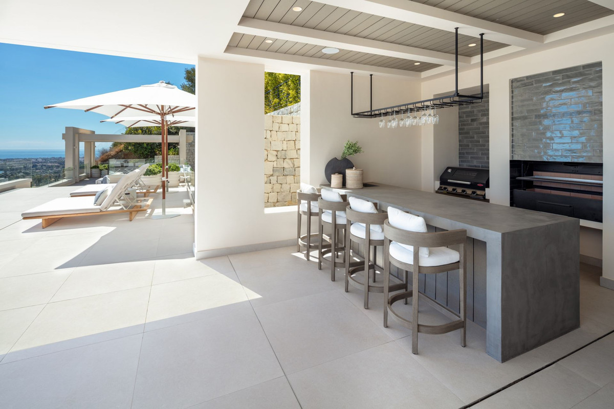 Se vende Villa - Chalet de 6 dormitorios en Costa Del Sol, Málaga, España