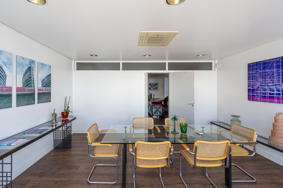 Commercial unit for sale in Guadalmina Alta Costa Del Sol, Málaga, Spain