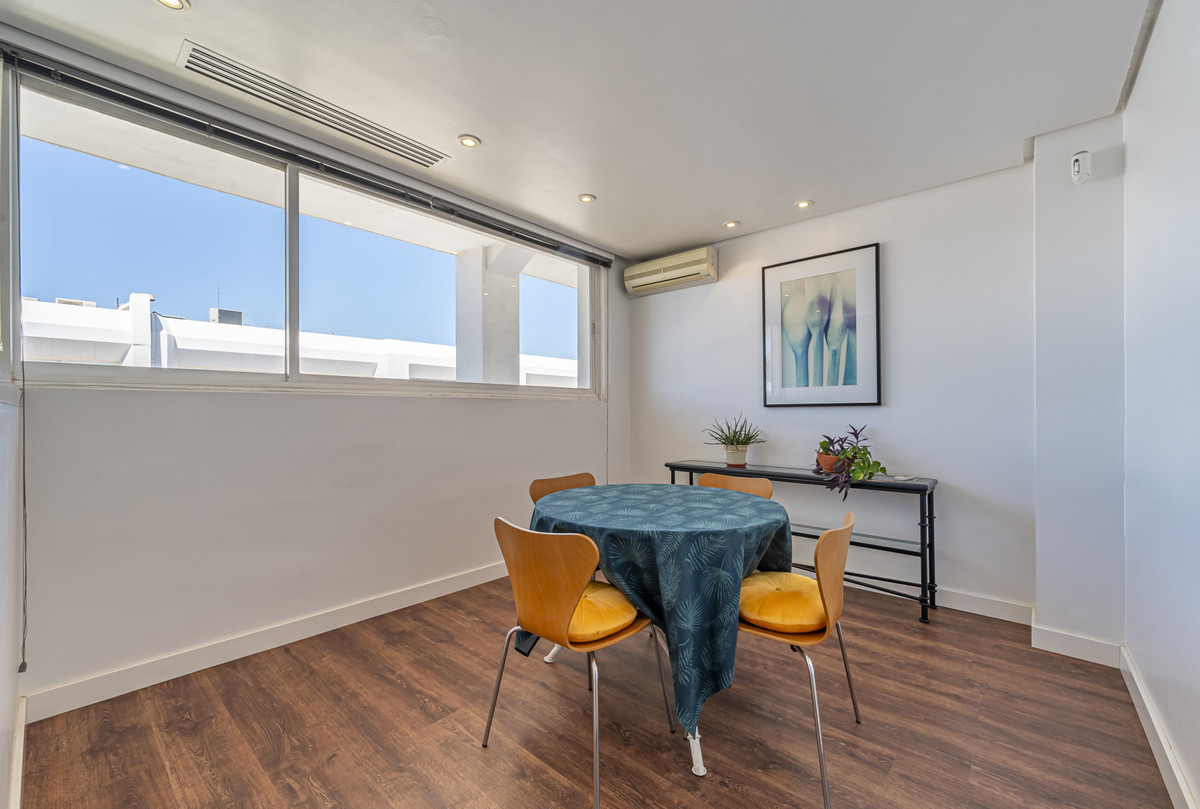 Commercial unit for sale in Guadalmina Alta Costa Del Sol, Málaga, Spain