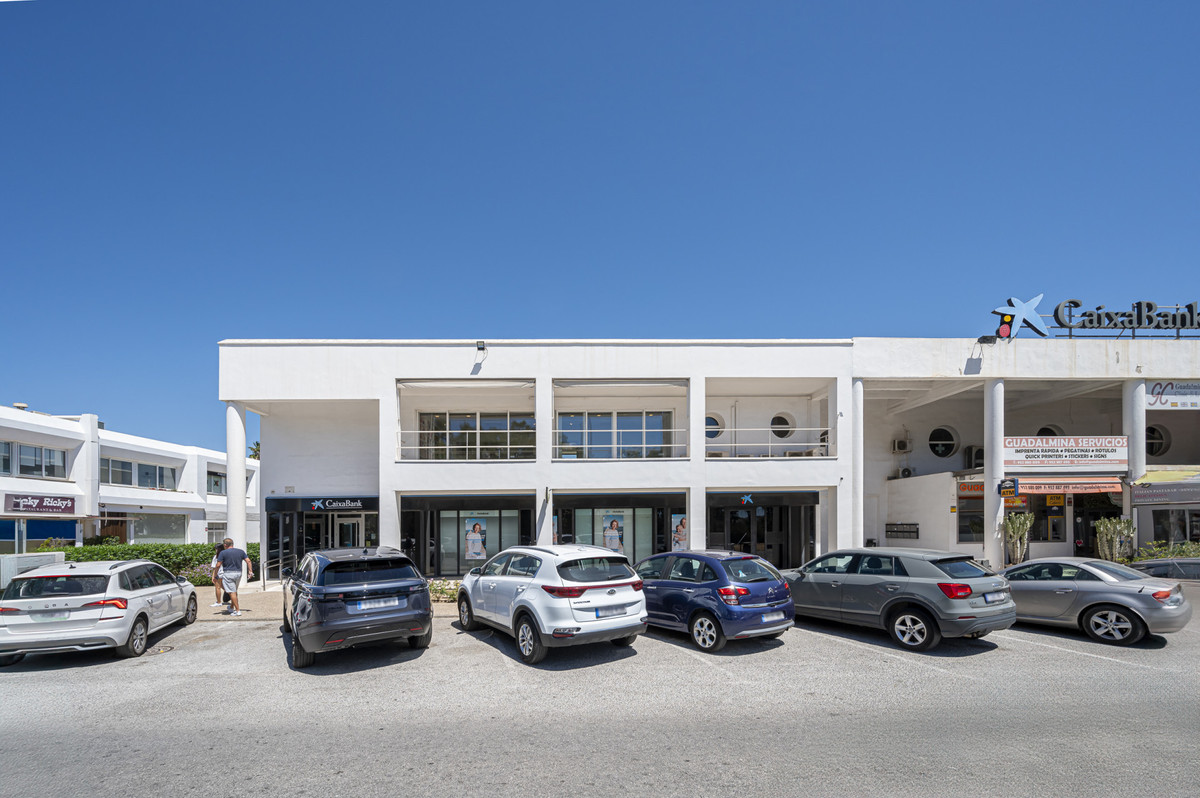 Commercial unit for sale in Guadalmina Alta Costa Del Sol, Málaga, Spain