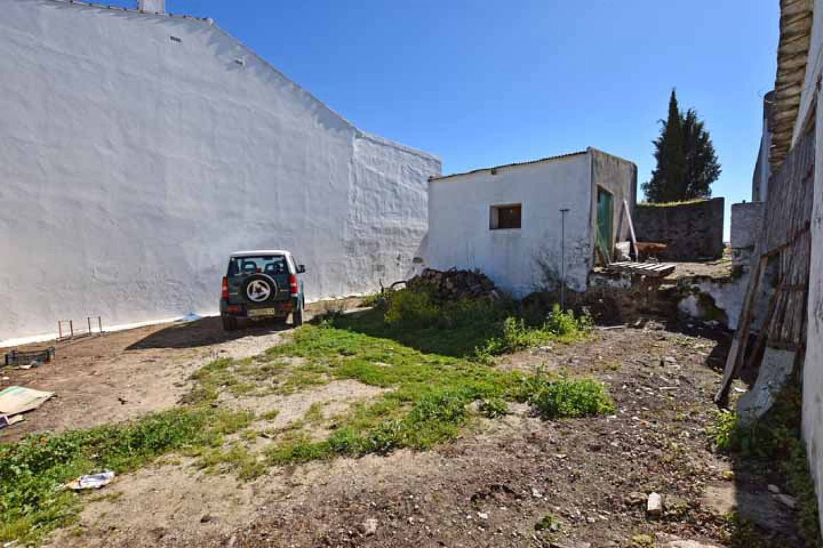 Plots for sale in Gaucín Costa Del Sol, Málaga, Spain
