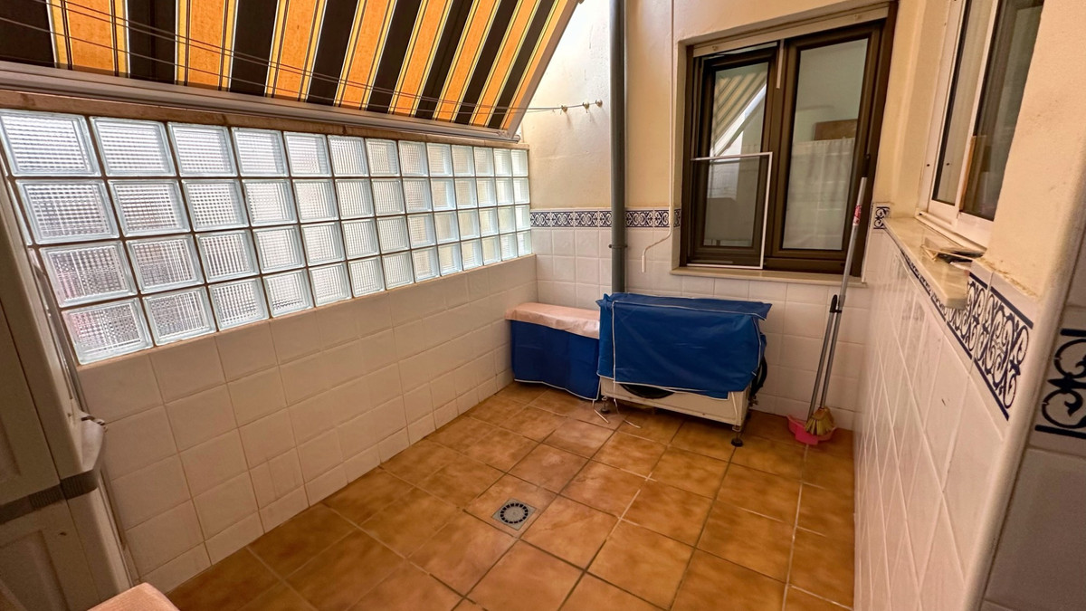 Se vende Apartamento Planta Baja de 3 dormitorios en Costa Blanca, Alicante, España