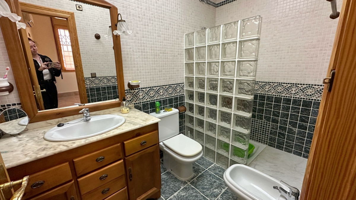 Se vende Apartamento Planta Baja de 3 dormitorios en Costa Blanca, Alicante, España