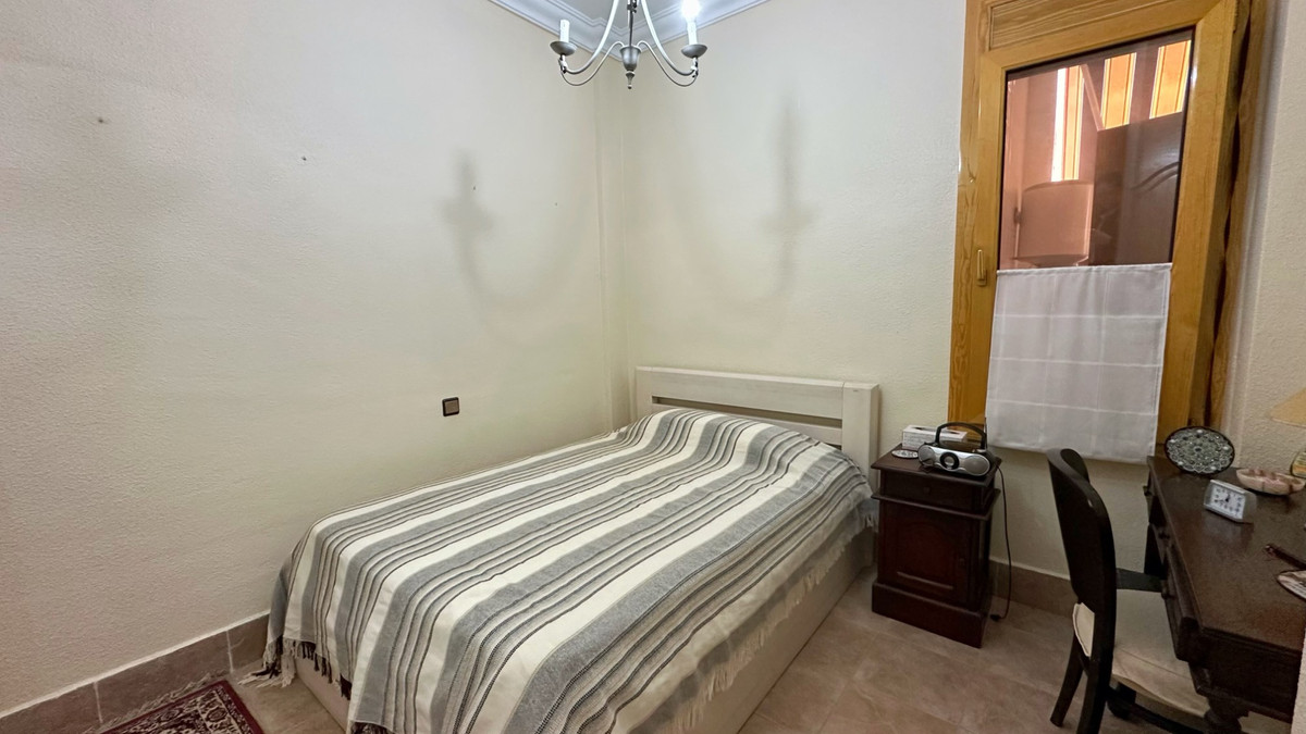 Se vende Apartamento Planta Baja de 3 dormitorios en Costa Blanca, Alicante, España