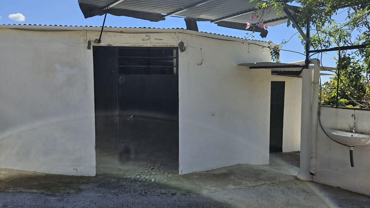 Se vende Terreno Rustico  en Costa Del Sol, Málaga, España