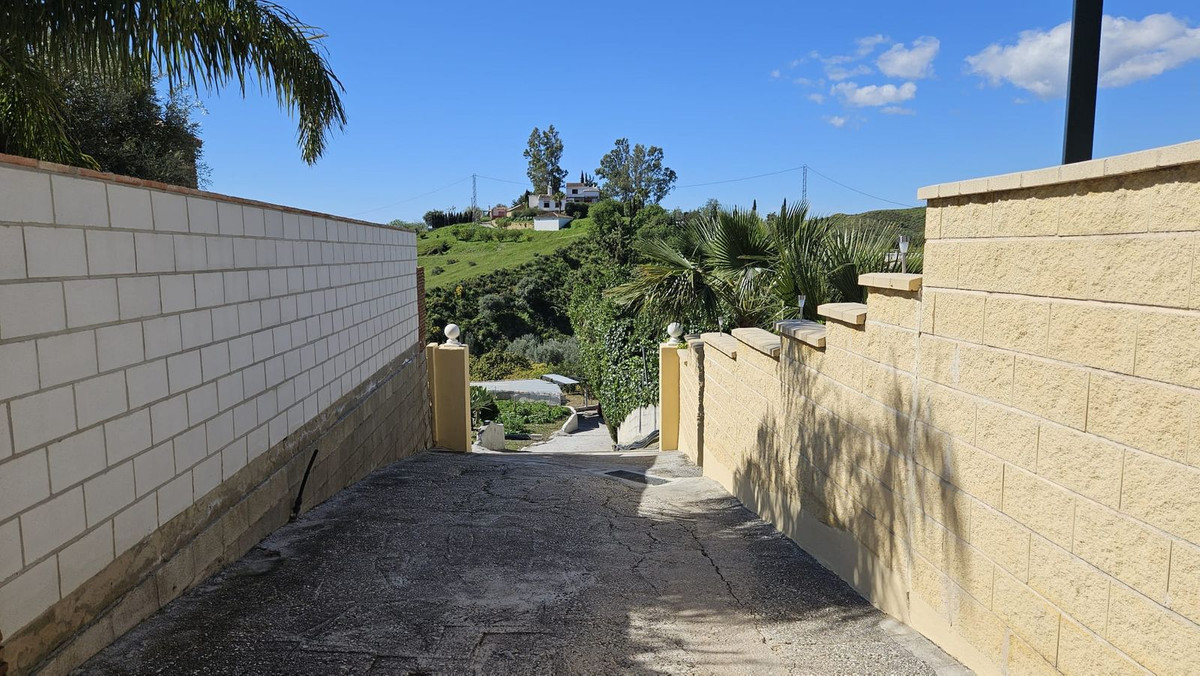 Se vende Terreno Rustico  en Costa Del Sol, Málaga, España