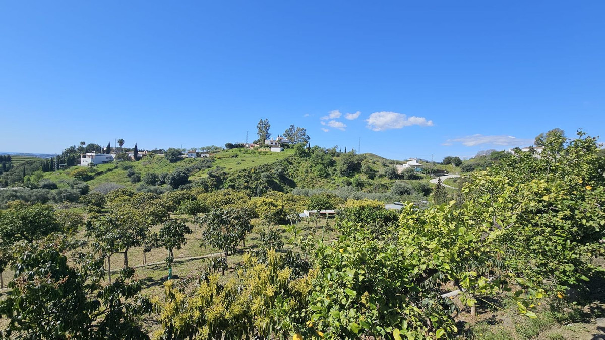 Se vende Terreno Rustico  en Costa Del Sol, Málaga, España