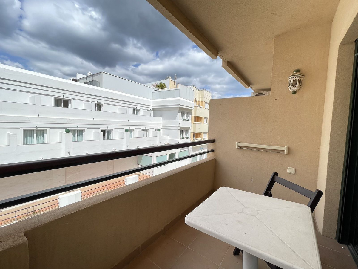 2 Bed Apartment for sale in Nerja Costa Del Sol East, Málaga, Spain