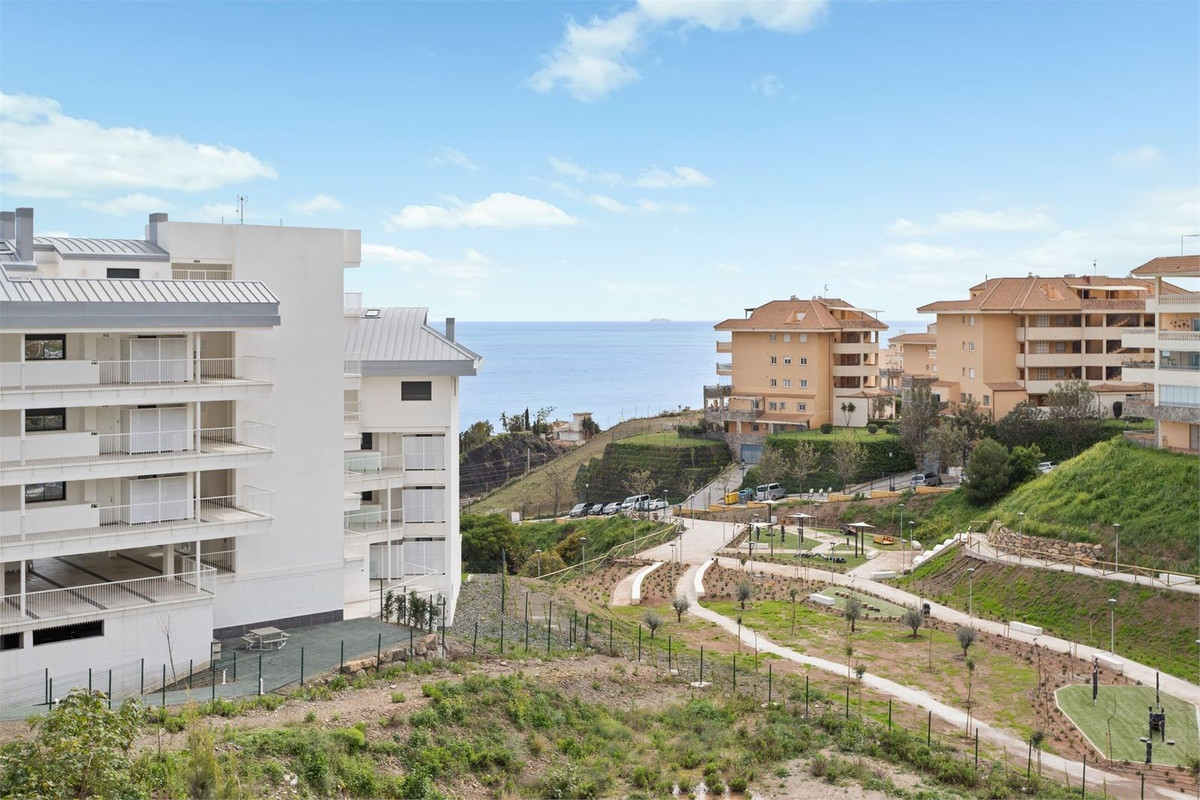 2 Bed Apartment for sale in Higueron Costa Del Sol, Málaga, Spain