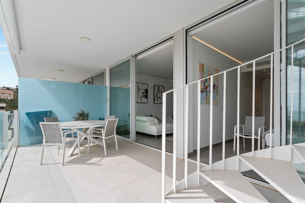 2 Bed Apartment for sale in Higueron Costa Del Sol, Málaga, Spain