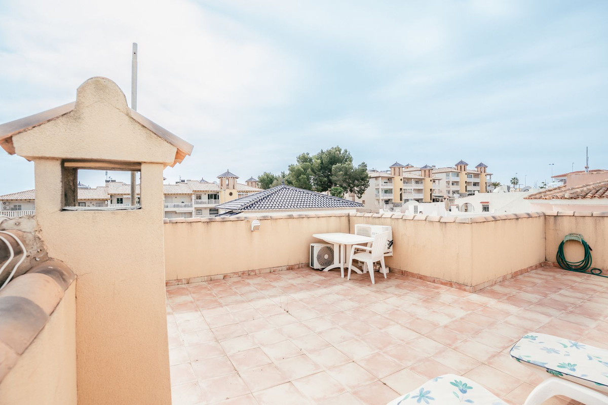4 Bed Townhouse for sale in Villamartin Costa Blanca, Alicante, Spain
