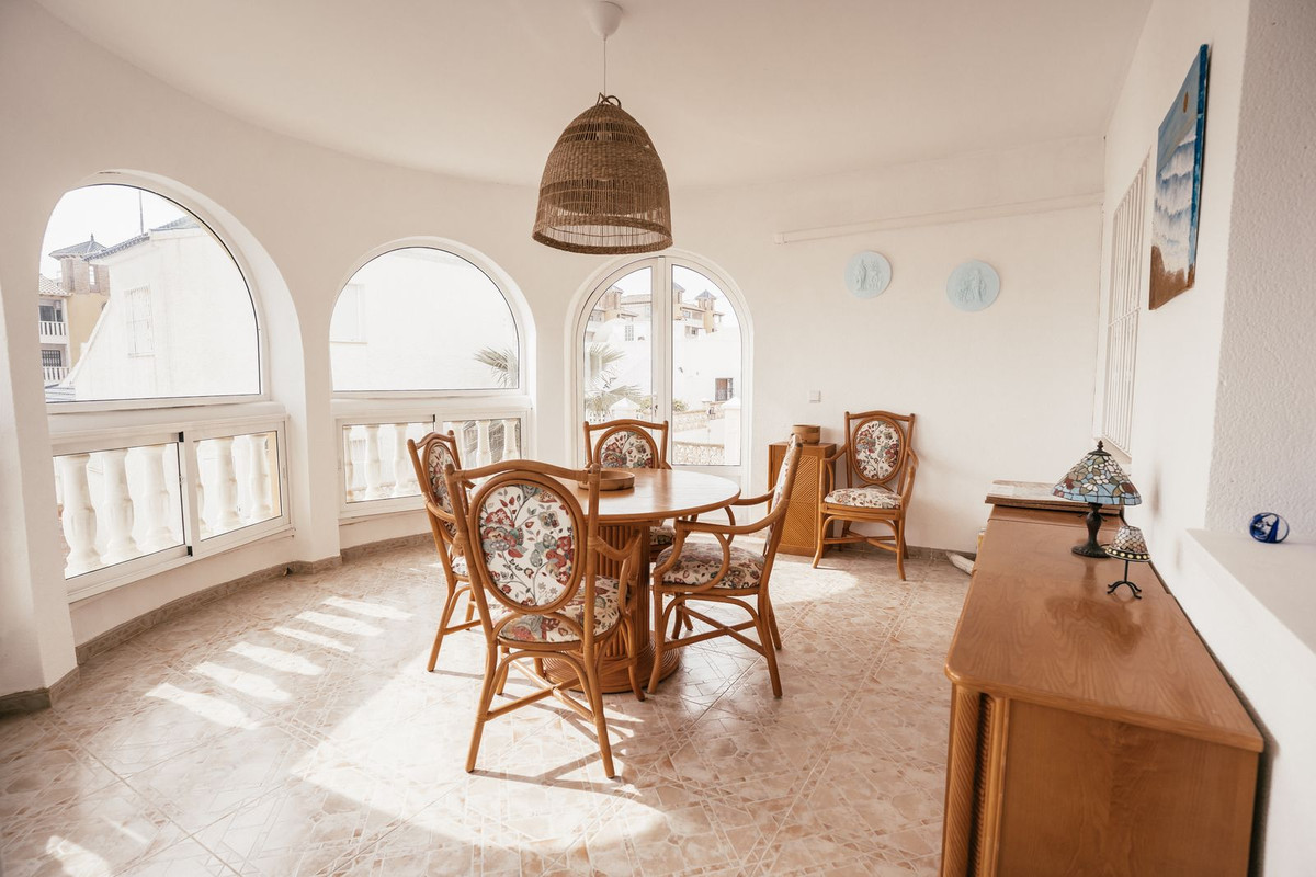 4 Bed Townhouse for sale in Villamartin Costa Blanca, Alicante, Spain