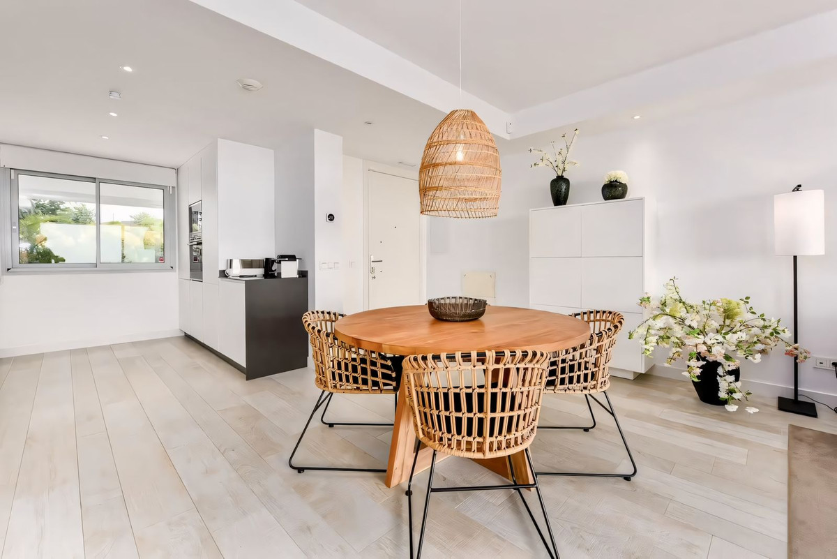 2 Bed Apartment for sale in Casares Costa Del Sol, Málaga, Spain