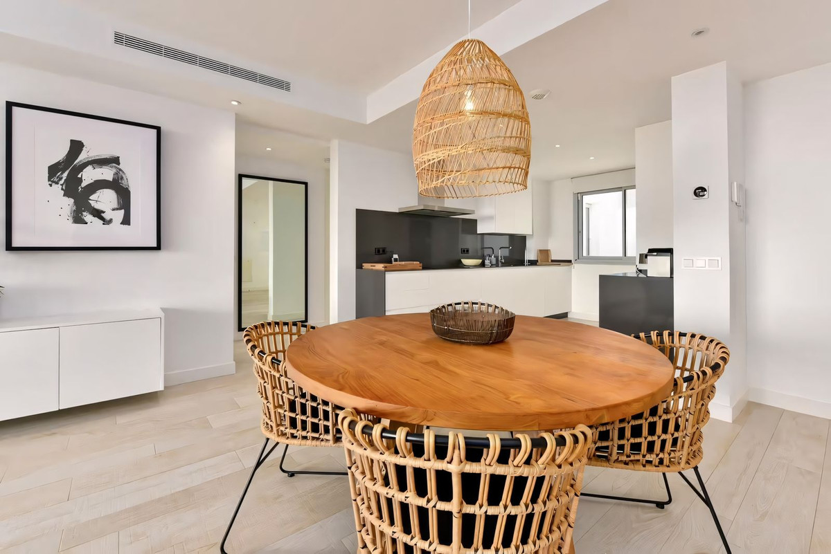 2 Bed Apartment for sale in Casares Costa Del Sol, Málaga, Spain