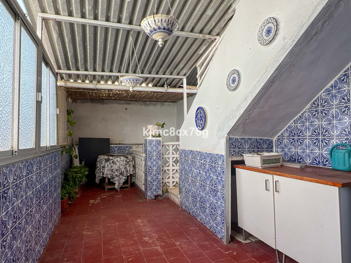 5 Bed Townhouse for sale in Marbella Costa Del Sol, Málaga, Spain