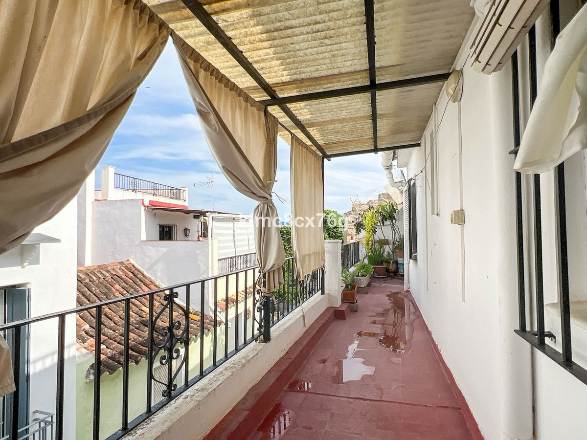 5 Bed Townhouse for sale in Marbella Costa Del Sol, Málaga, Spain