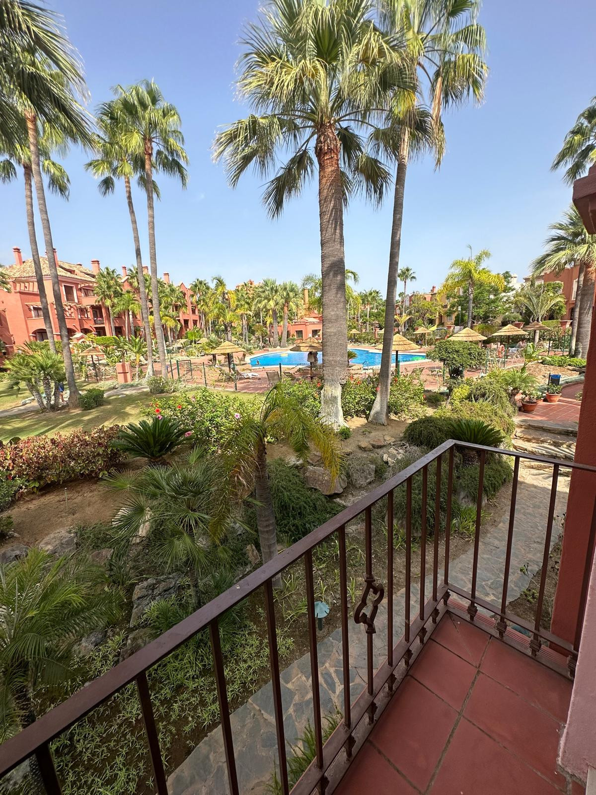 Se vende Apartamento Planta Media de 2 dormitorios en Costa Del Sol, Málaga, España