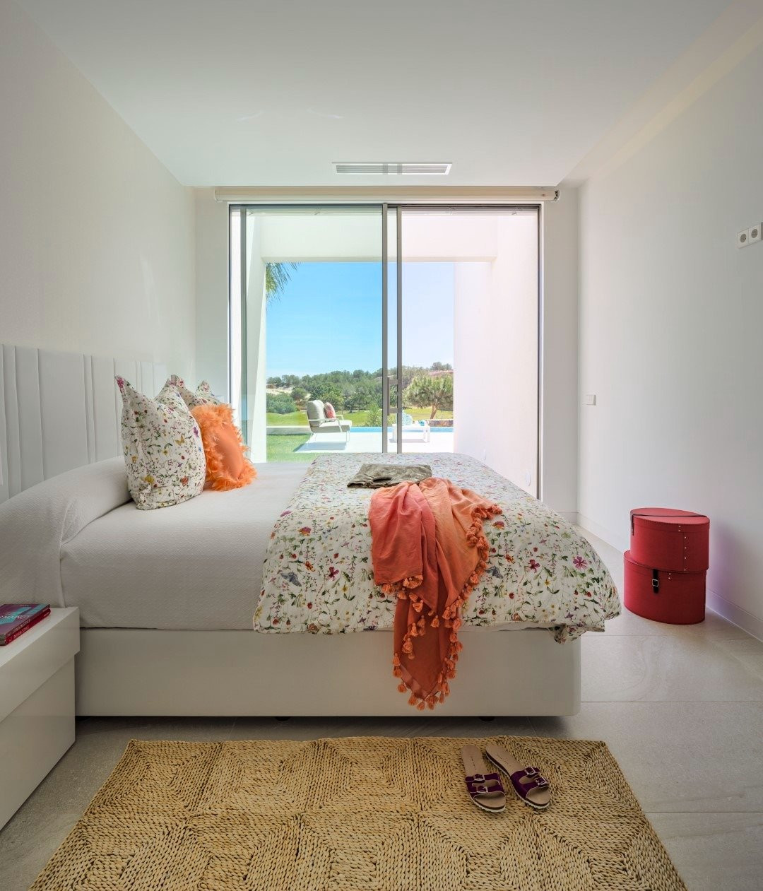 Se vende Villa - Chalet de 4 dormitorios en Costa Blanca, Alicante, España