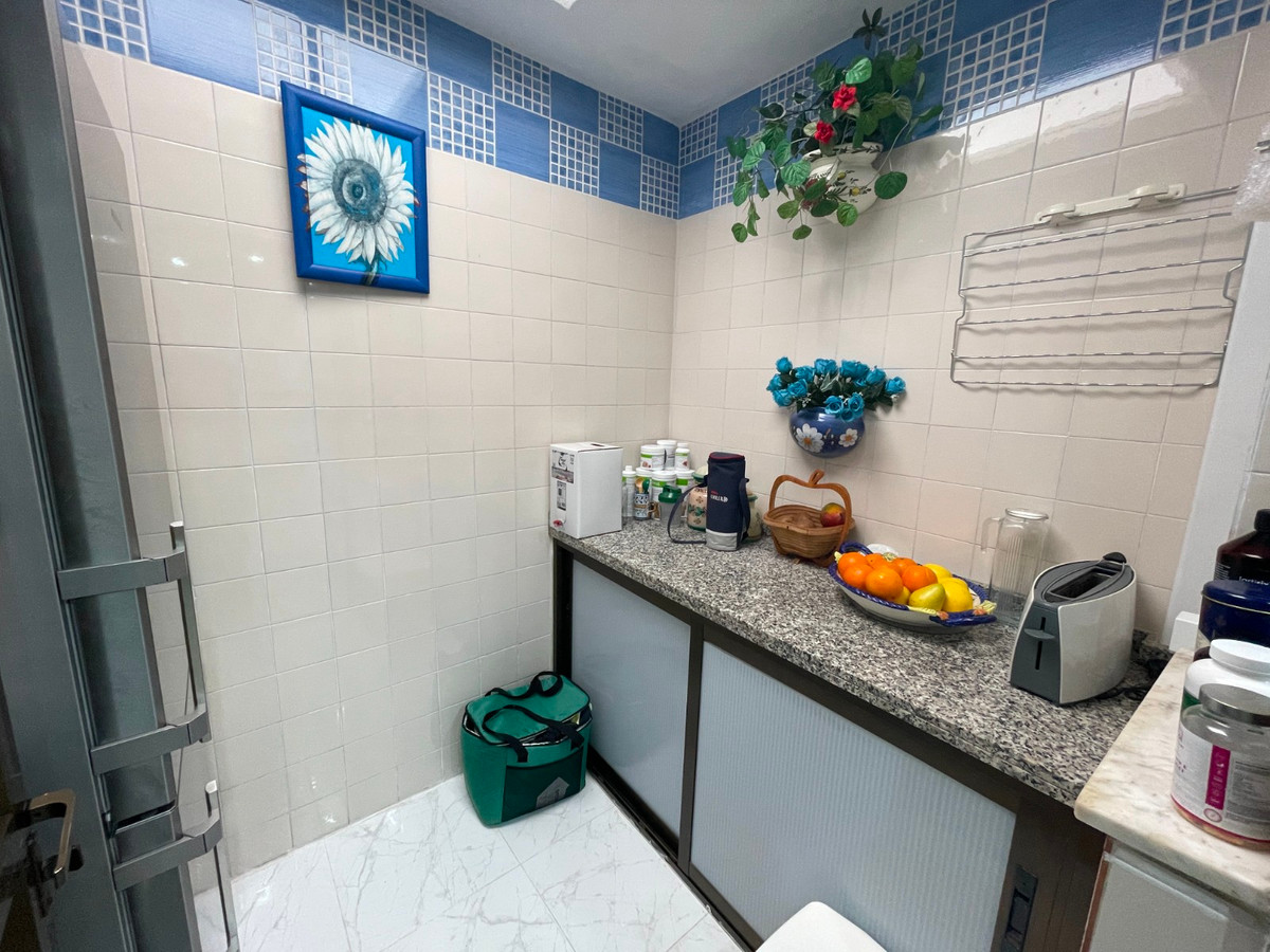 5 Bed Townhouse for sale in Guardamar Del Segura Costa Blanca, Alicante, Spain