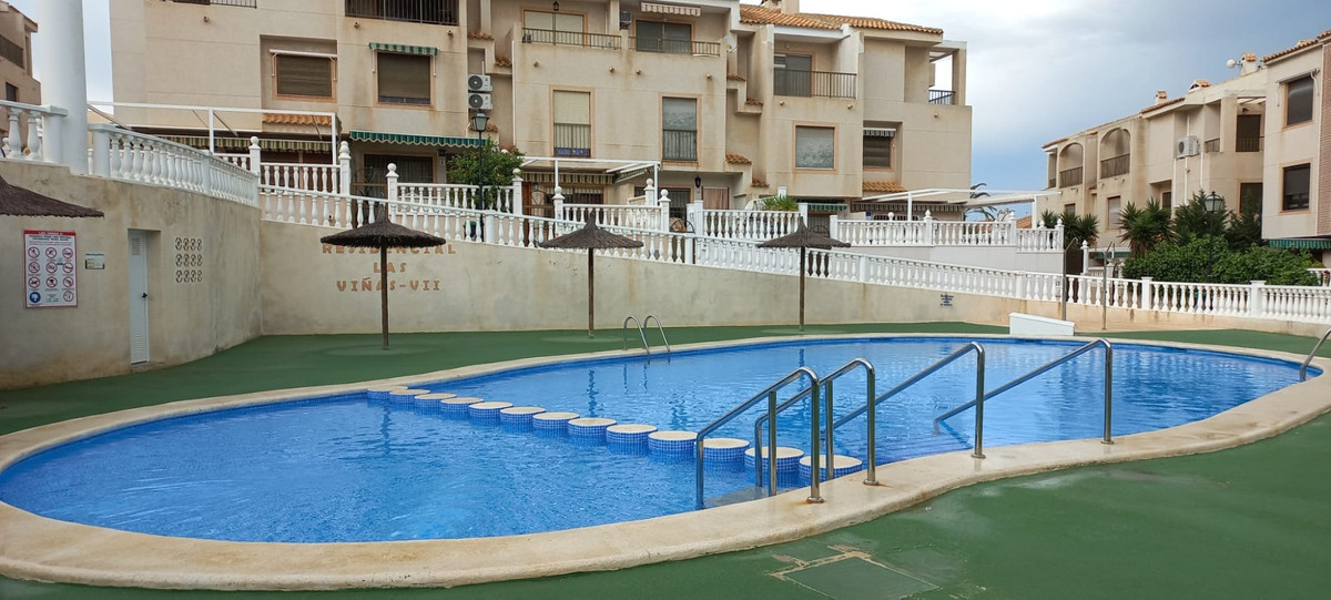 5 Bed Townhouse for sale in Guardamar Del Segura Costa Blanca, Alicante, Spain