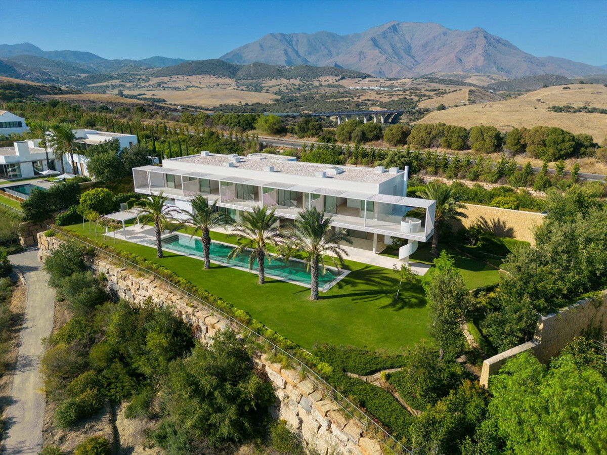 Se vende Villa - Chalet de 5 dormitorios en Costa Del Sol, Málaga, España