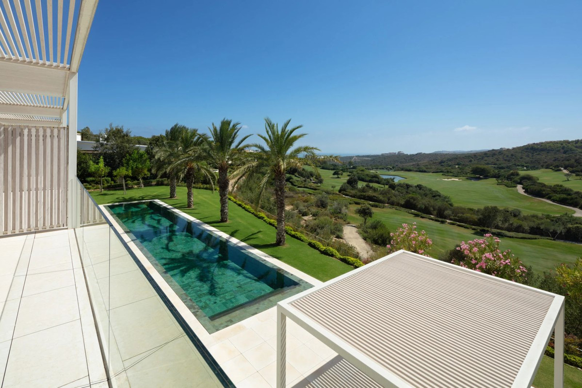 Se vende Villa - Chalet de 5 dormitorios en Costa Del Sol, Málaga, España