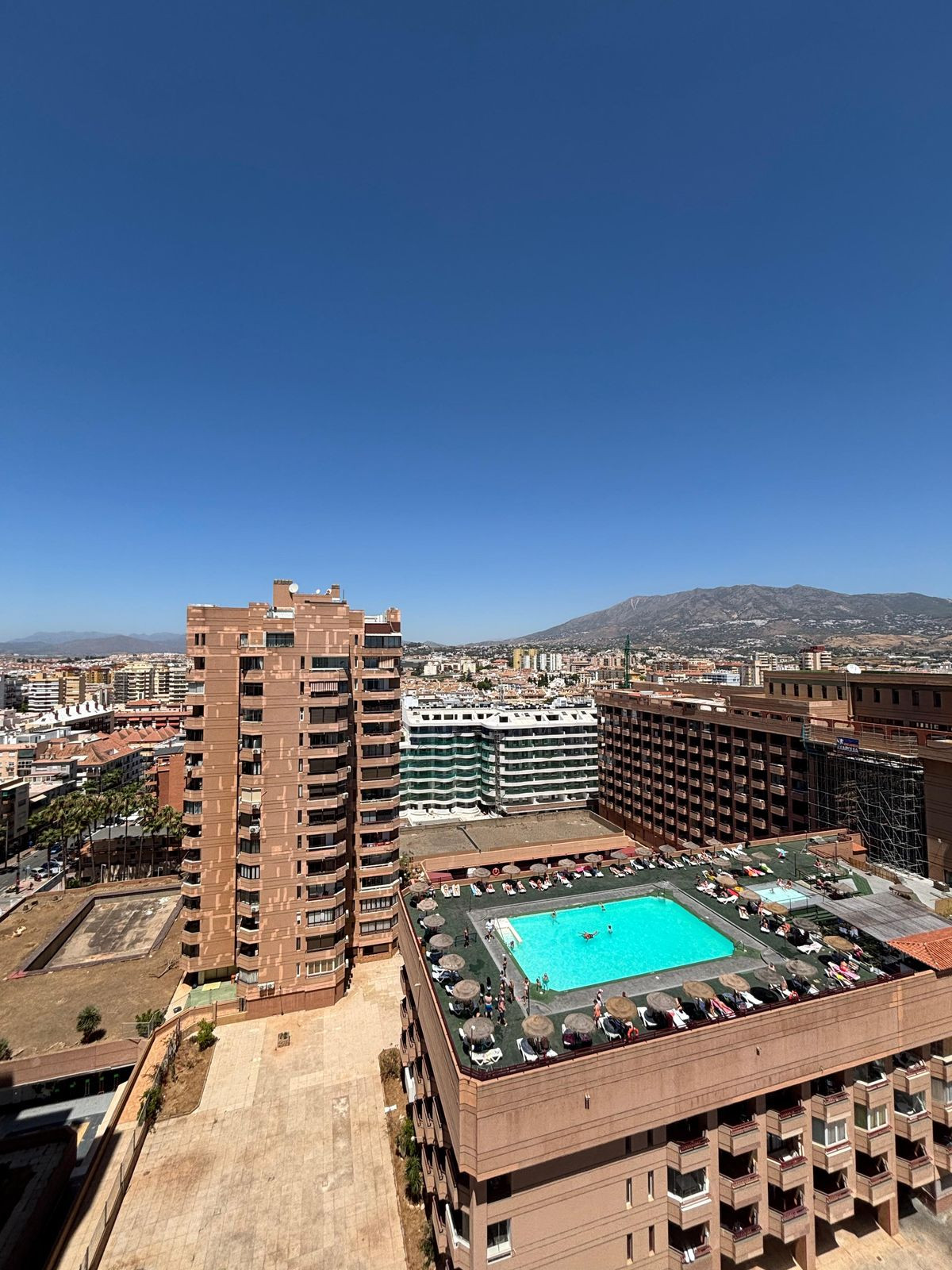 1 Bed Apartment for sale in Fuengirola Costa Del Sol, Málaga, Spain