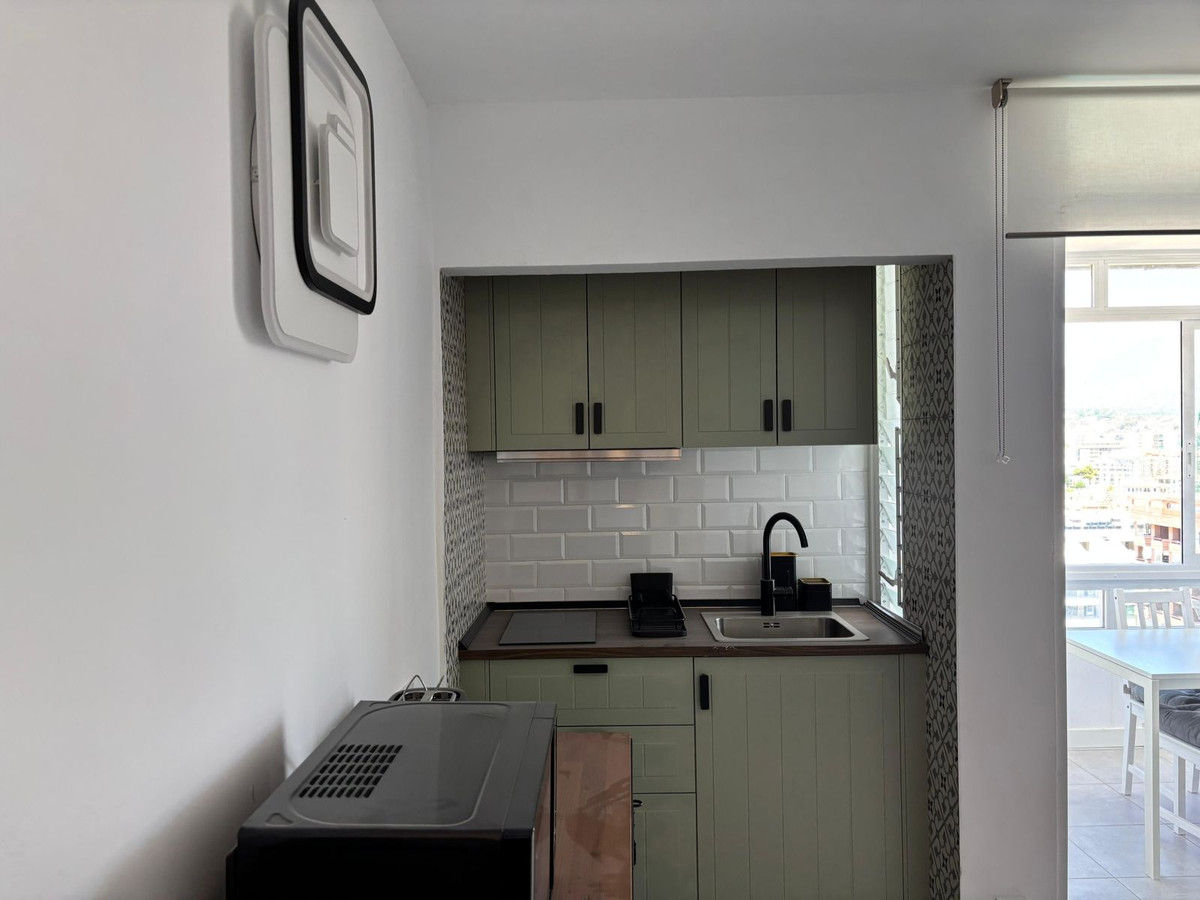 1 Bed Apartment for sale in Fuengirola Costa Del Sol, Málaga, Spain