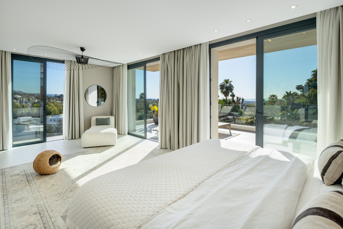 Se vende Villa - Chalet de 5 dormitorios en Costa Del Sol, Málaga, España